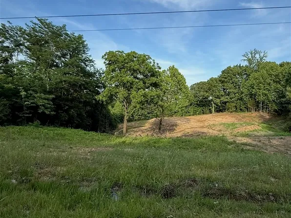 2.37 Glen Lily Rd, Bowling Green, KY 42101