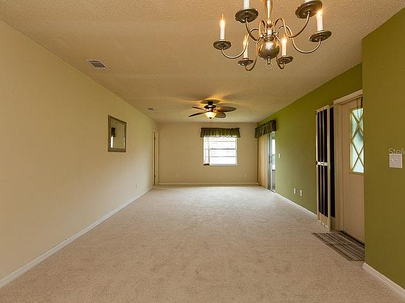3rd image of 2105 Harley Way #0