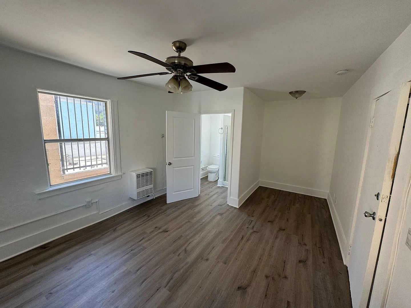 640 San Julian St — Photo 3