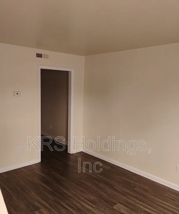 2202 Williamsburg Rd #3