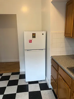 Rented by Triad Management LLC | media 8