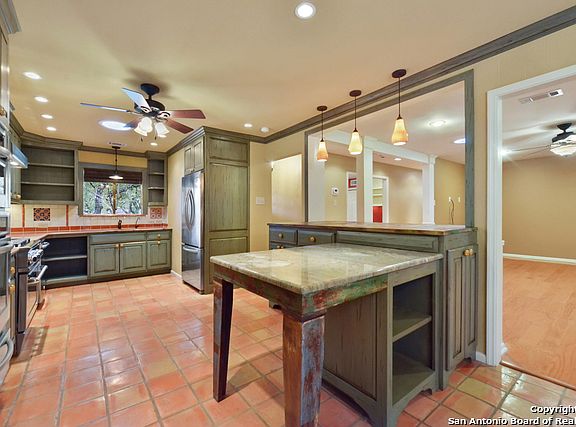 5th image of 10702 Auldine Dr
