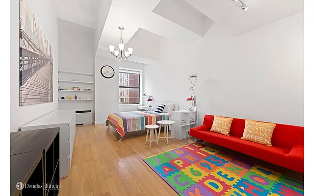 Rented by Douglas Elliman | media 10