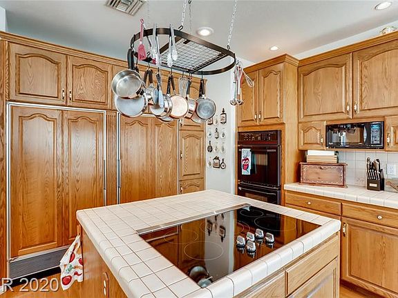 5th image of 6015 W Quail Ave