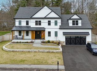 5 Brookside Ln, Burlington, MA 01803