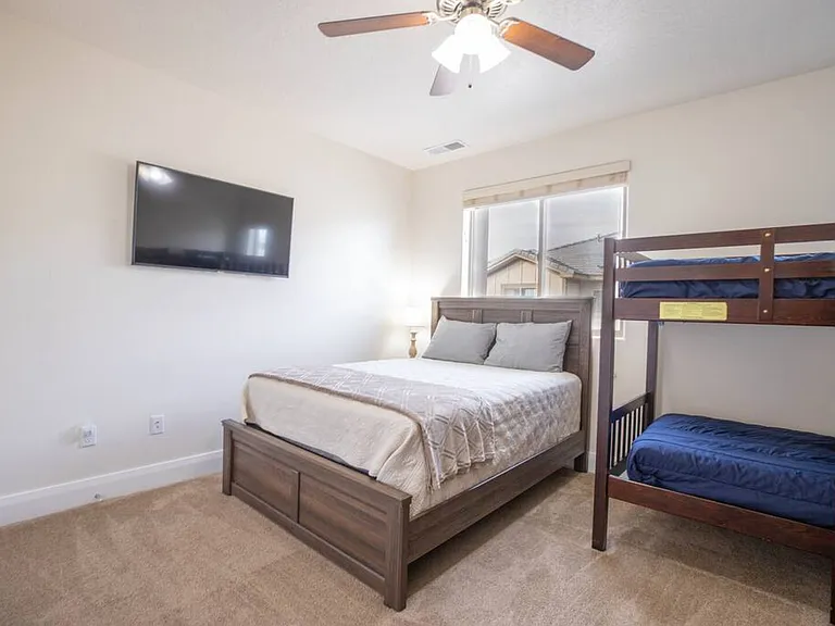 N 2020 W — Photo 14