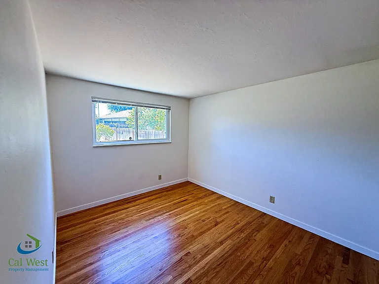 3174 Colfax Ct — Photo 21