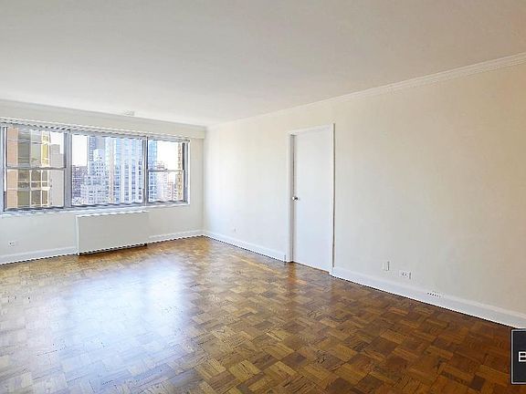 2nd image of 353 E 83rd St APT 2L