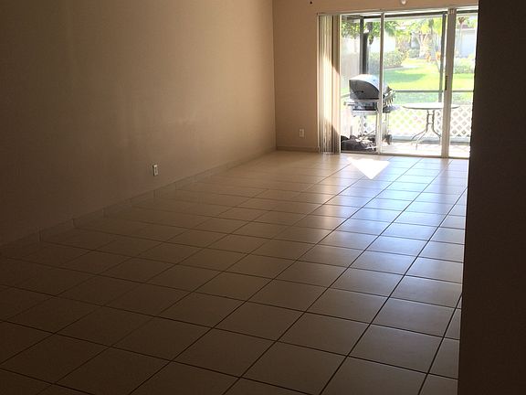 4th image of 7524 Pinewalk Dr S