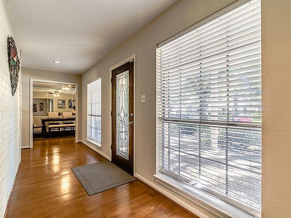 3rd image of 3103 Rockmoor Ct