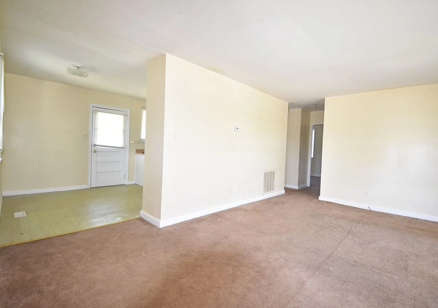 Coming Soon! 2 Bedroom and 1 Bath Home (No Pets) — Photo 4