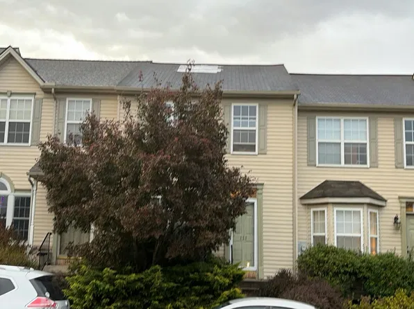 232 Knollwood Rd, Millersville, PA 17551
