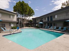 Camelback Cove Apartments