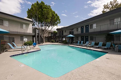 Camelback Cove Apartments Photo 1