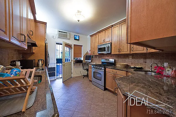 Rented by Ideal Properties Group | media 41