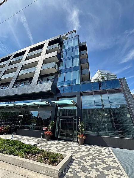4208 Dundas St W — Photo 1