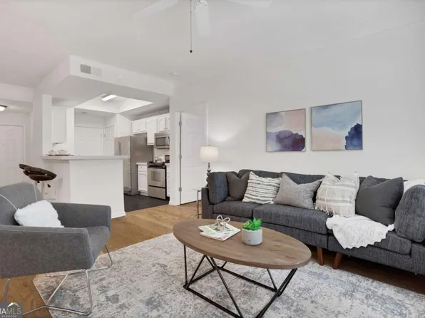 2700 Pine Tree Rd NE Unit 1017, Atlanta, GA 30324