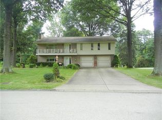 4970 Wheaton Dr, Pittsburgh, PA 15236