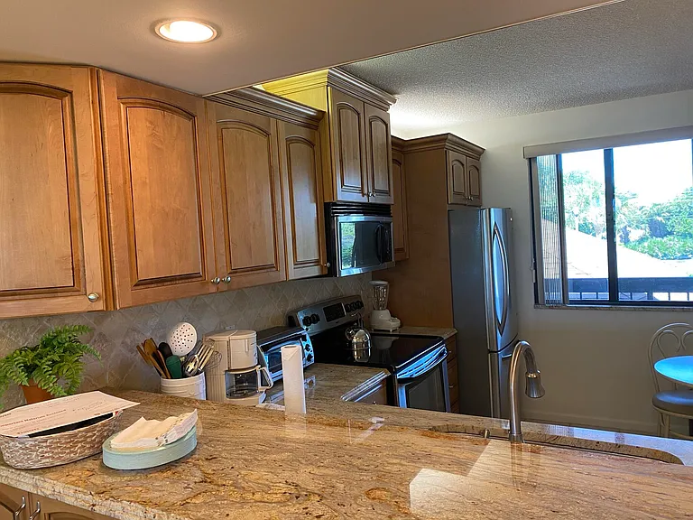 401 S Seas Dr #203 — Photo 5
