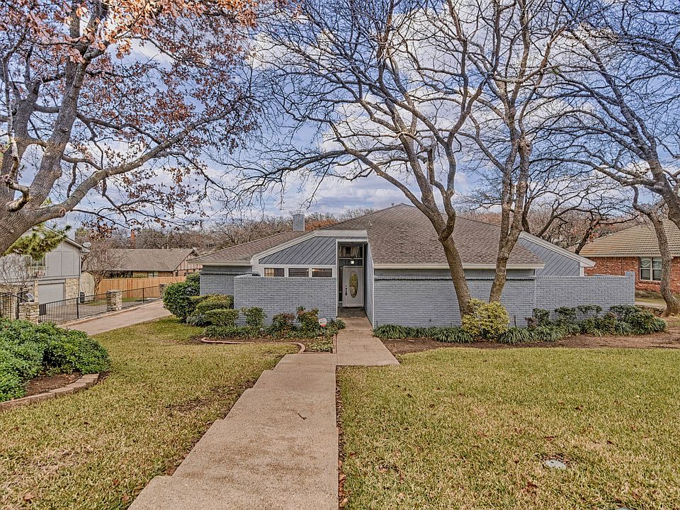 1st image of 2723 Steamboat Cir