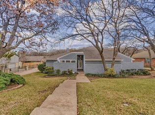 2723 Steamboat Cir, Arlington, TX 76006