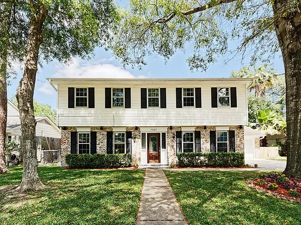 7507 Maple Tree Dr, Houston, TX 77088