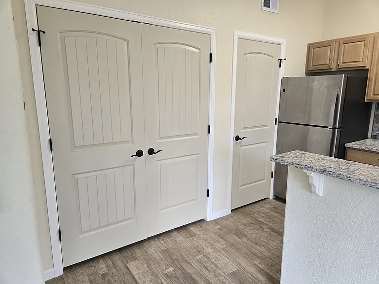 430 W Pikes Peak Ave #302 — Photo 7