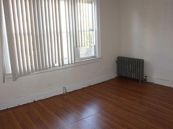 3rd image of 966 E 34th St Floor 2