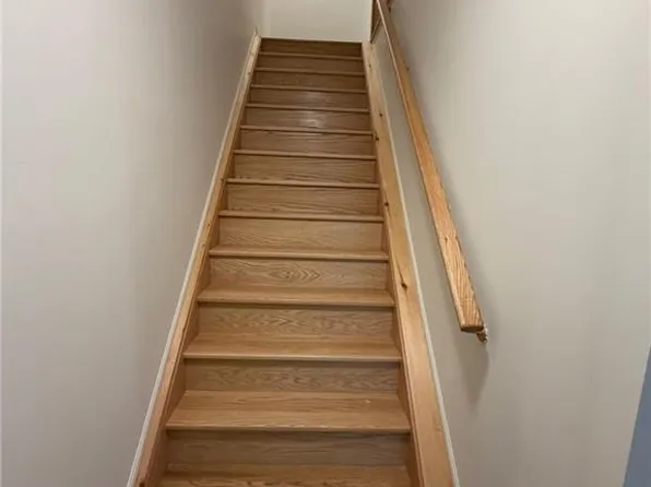 370 Fisher Mills Rd #C57, Cambridge, ON N3C 0G8