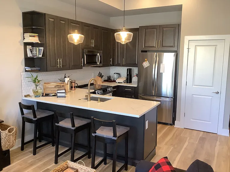 1615 Ogden St — Photo 13