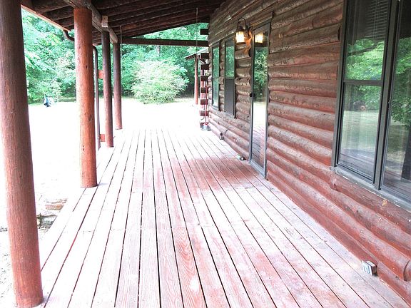 4th image of 3809 S Chapel Hill Rd SW