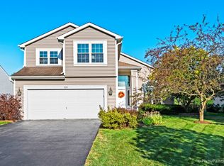 959 Tallgrass Dr, Bartlett, IL 60103