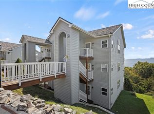 510 Elderberry Ridge Rd APT F102, Banner Elk, NC 28604