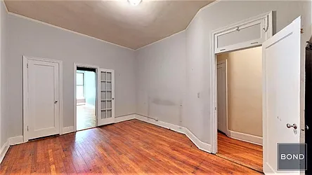 Rented by Bond New York