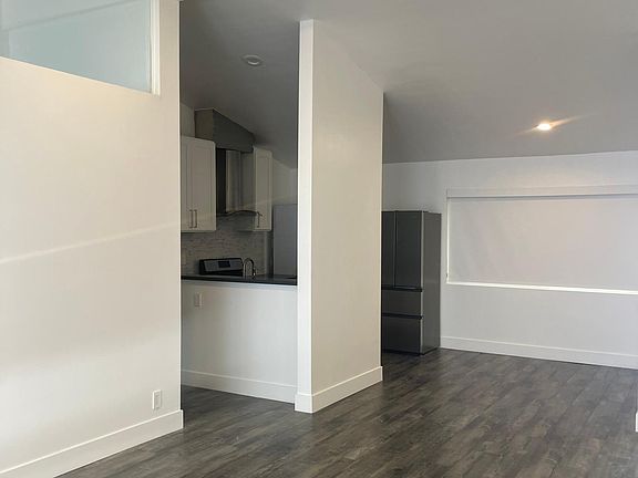3rd image of 1221 Horn Ave APT 8
