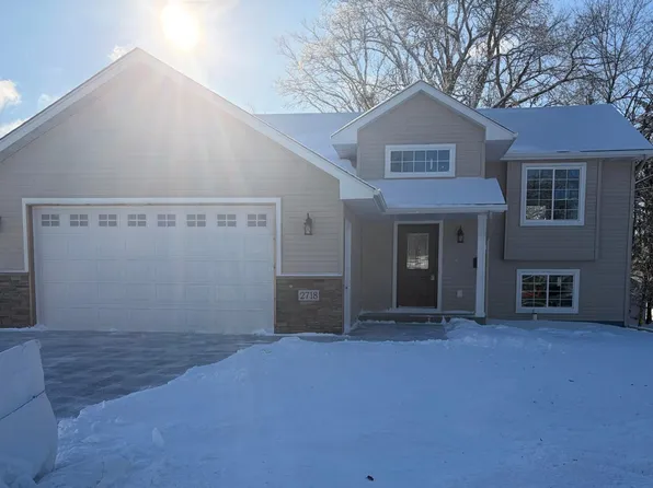 2718 16th Ave E, North Saint Paul, MN 55109