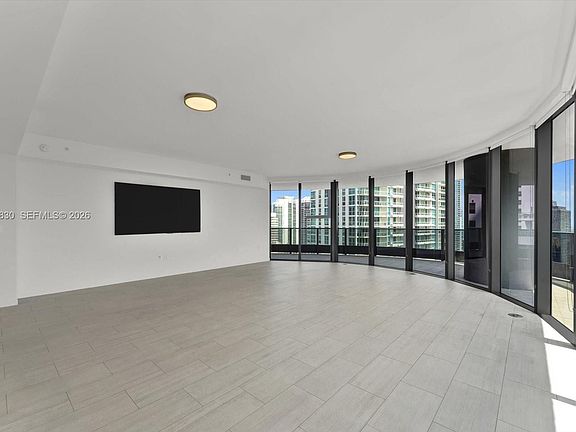 2nd image of 1000 Brickell Plz #3602
