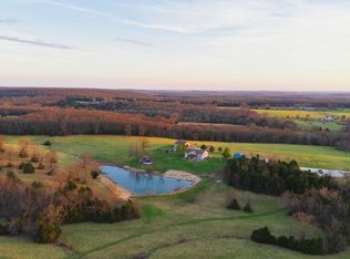 450 E 375th Road, Dunnegan, MO 65640