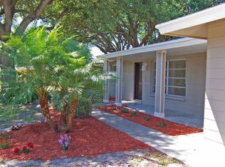 2118 Ivory Pl, Sarasota, FL 34239