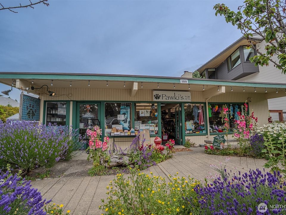 1st image of 199 Main Street