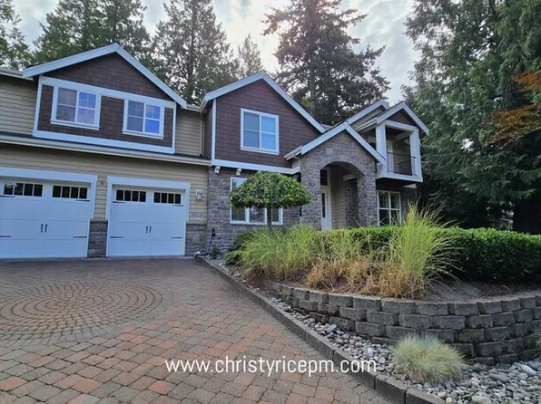 11318 106th Ave NE, Kirkland, WA 98033