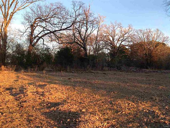 4th image of 2333 County Road 4623
