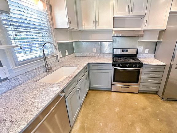 Stone Countertops, Stainless Appliances, Gas Range