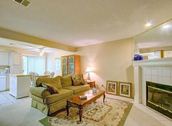 3rd image of 5923 NE Moonstone Dr