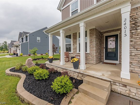 3rd image of 24015 Edward Ln