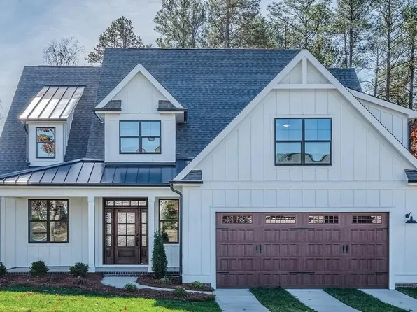 827 Simmons Ave, Summerville, SC 29483