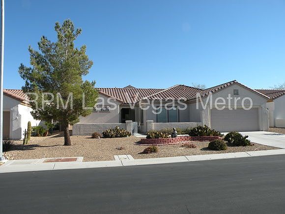 1st image of 2092 Wildwood Lake St