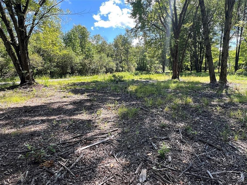 1st image of 2369 Leach Rd