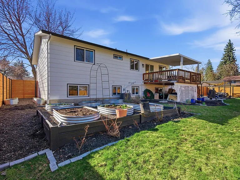 5107 S Madelia St — Photo 42
