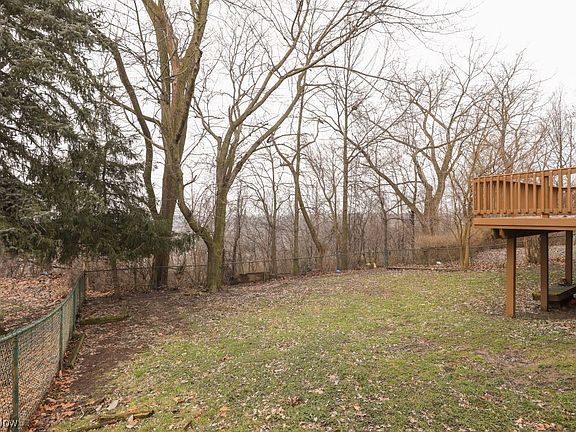 5th image of 5078 Donovan Dr